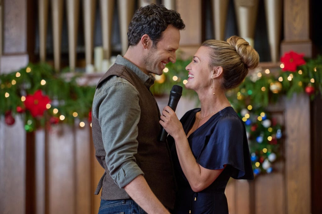 Oy to the World | Hallmark Channel Countdown to Christmas 2025